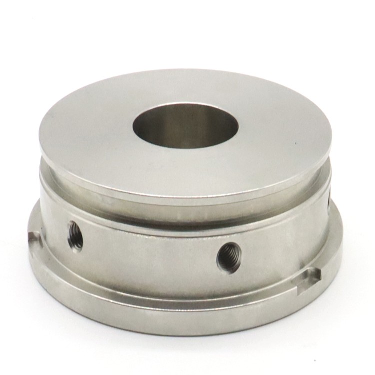 Comment les pièces de fraisage CNC les pièces d'usinage CNC améliorent-elles la précision et l'efficacité de la production ?